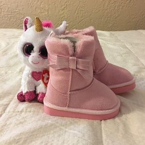 Baby girl boots